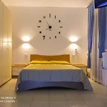 Latino 4*