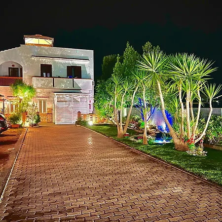 Latino Guest house